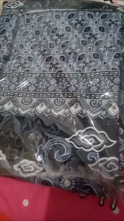Review image 1